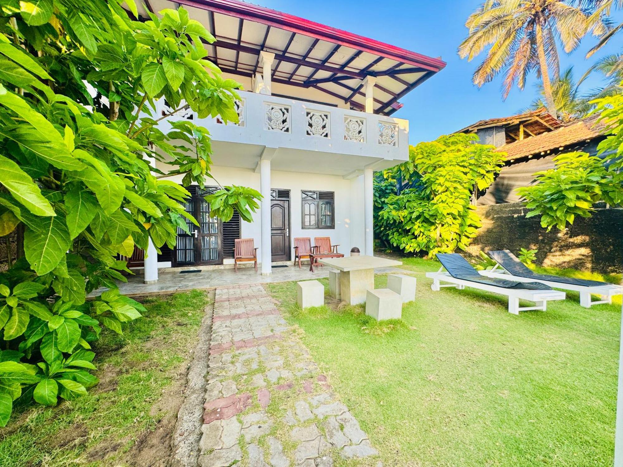 Il Nido Beach Home Галле Экстерьер фото